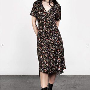 Luthien Button Up Shirt Dress from disturbia.co.uk